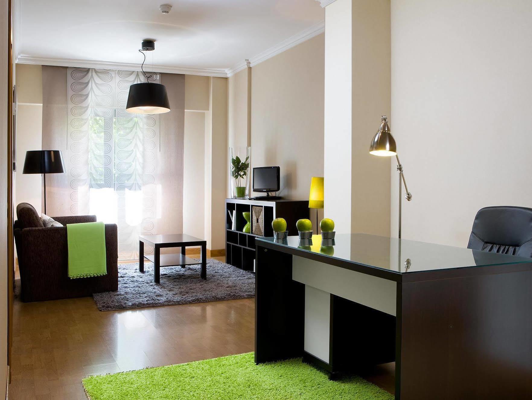 Apartamentos Th La Florida 마드리드 외부 사진