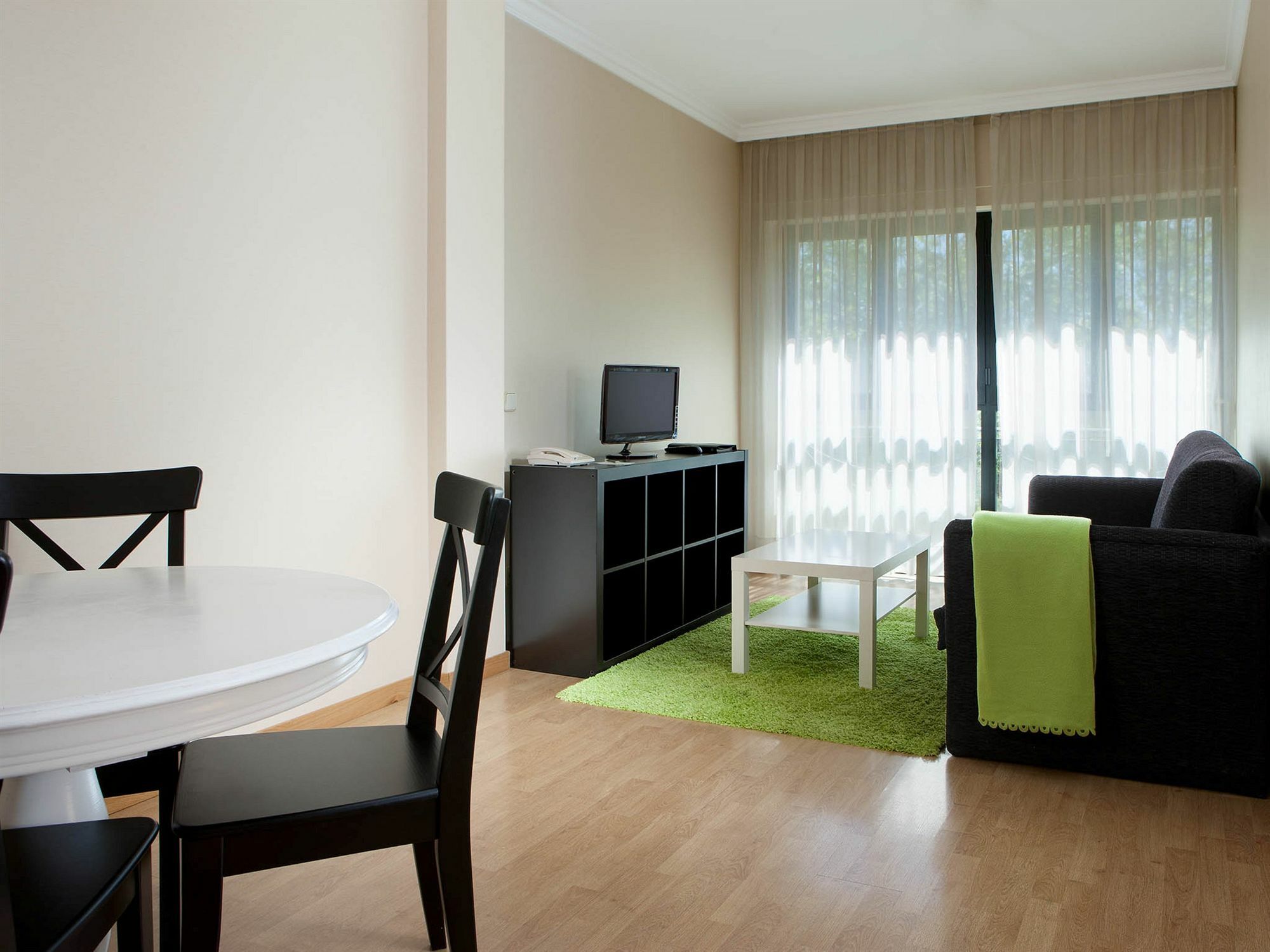 Apartamentos Th La Florida 마드리드 외부 사진