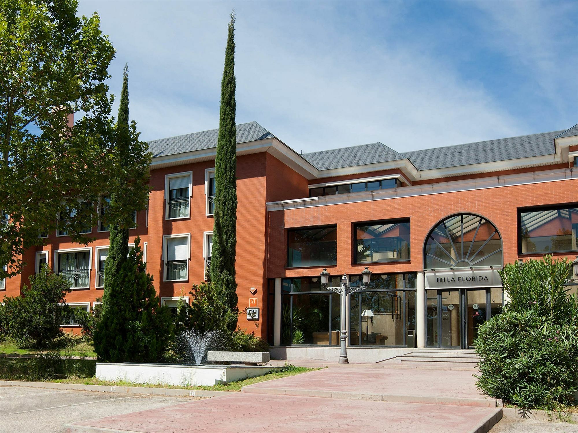 Apartamentos Th La Florida 마드리드 외부 사진