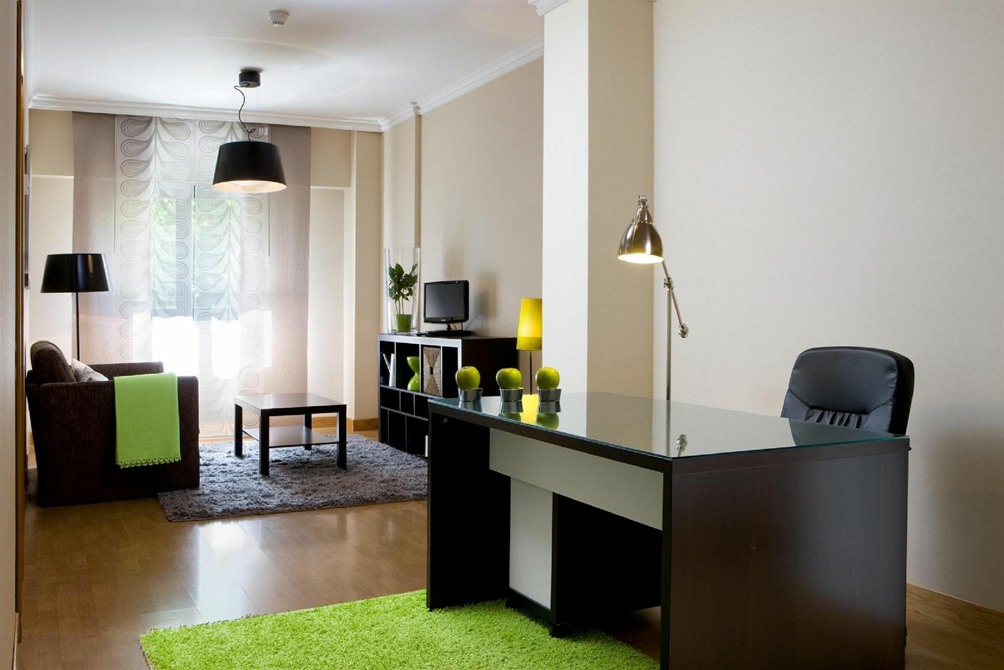 Apartamentos Th La Florida 마드리드 객실 사진